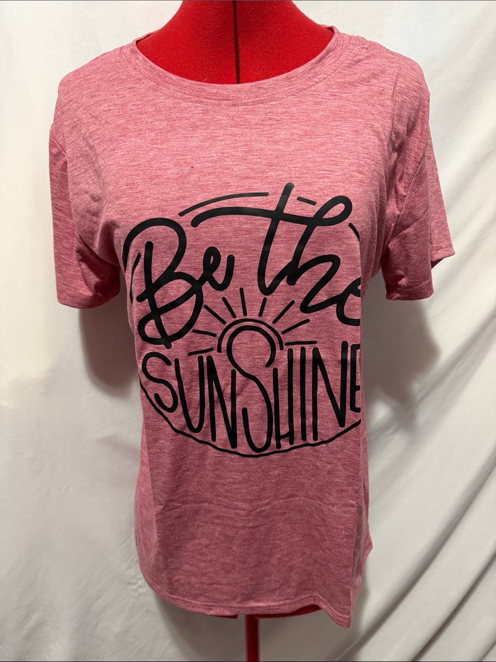 Women’s Short-Sleeve 'Be the Sunshine' Graphic Tee - Pink